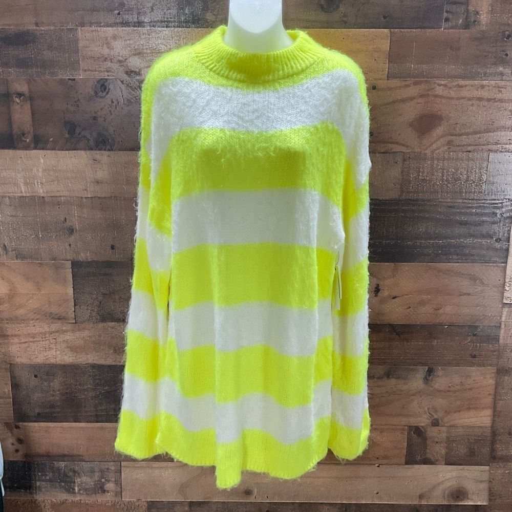 Abound Sweater Tunic Crew Neck Lime Green Cream Fuzzy Long Sleeve Medium - Picture 6 of 12